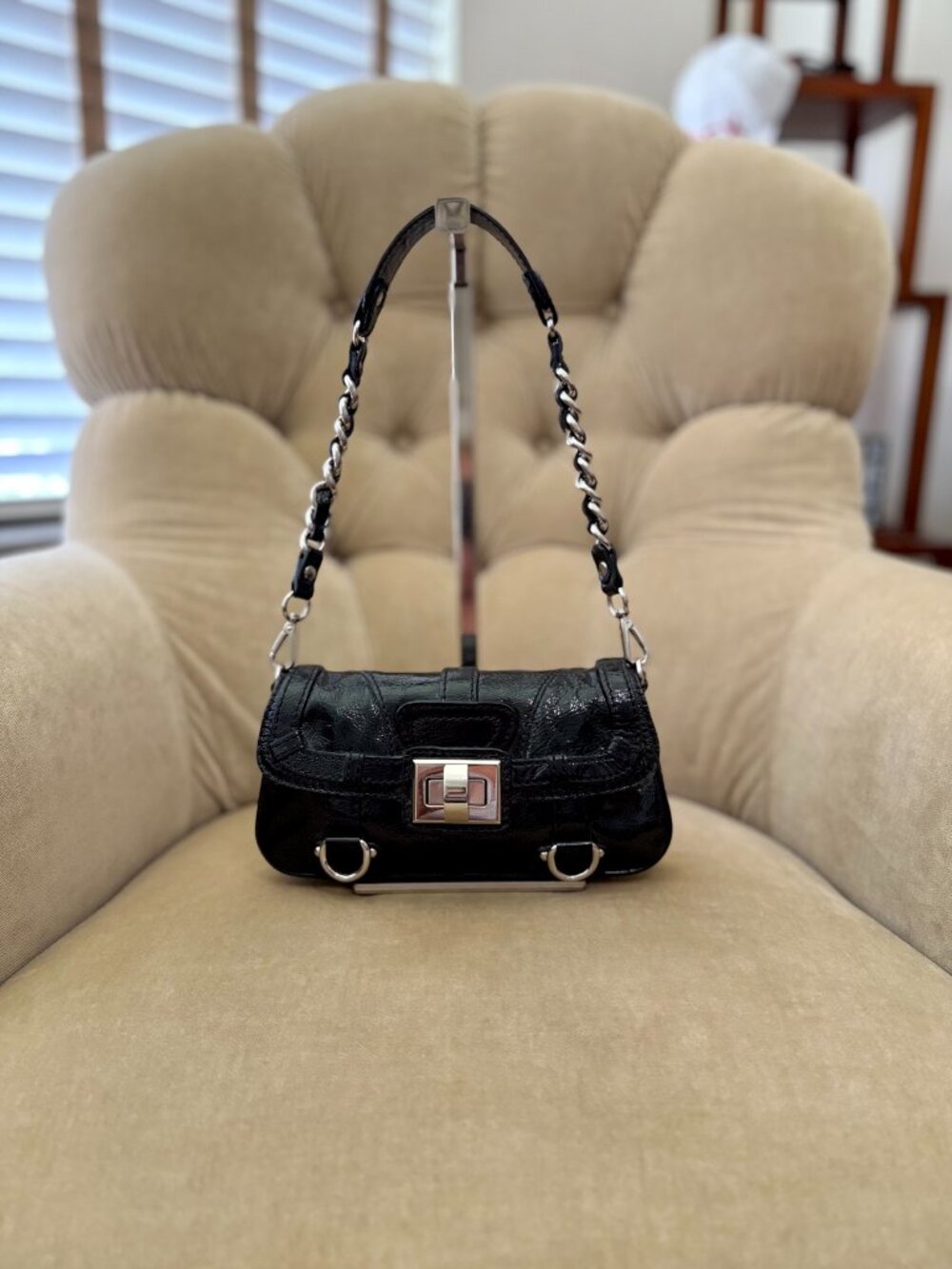 VTG Auth LOCKHART Iconic  Y2K Black Patent Circa 1990's Convertible Baguette Bag